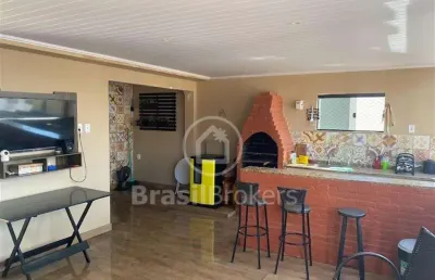 Casa com área de lazer e churrasqueira perto da cardoso de morais