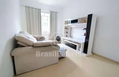 Casa com 2 quartos à venda na Rua Cristóvão Penha, Piedade, Rio de Janeiro