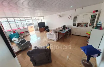 Excelente casa 4 quartos, 1 suíte, amplos cômodos e terraço