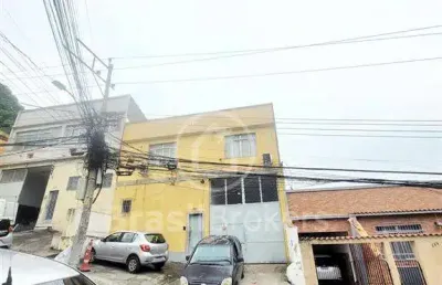 Barracão / Galpão / Depósito com 3 salas à venda na Rua Marques de Oliveira, Ramos, Rio de Janeiro