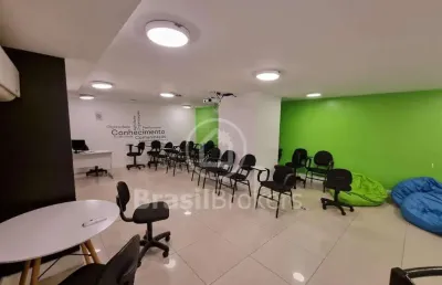 Loja / salão / ponto comercial à venda com 288,00m² e 1 quarto em del castilho, rio de janeiro - rj