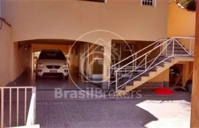 Casa à venda com 213,00m² e 3 quartos em senador vasconcelos, rio de janeiro - rj