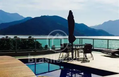 Casa à venda com 1260,00m² e 3 quartos em centro, mangaratiba - itacurussá - rj