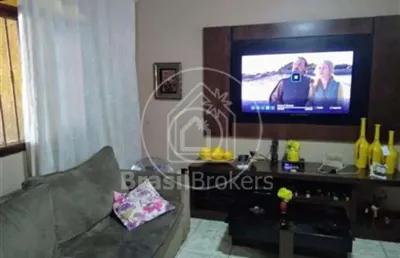 Casa à venda com 305,00m² e 3 quartos em abolição, rio de janeiro - rj