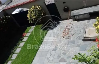 Casa à venda com 319,00m² e 4 quartos em penha circular, rio de janeiro - rj