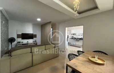Casa com 2 quartos à venda na Estrada Intendente Magalhães, Bento Ribeiro, Rio de Janeiro