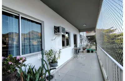 Excelente apartamento dois quartos e varandão c duas vagas