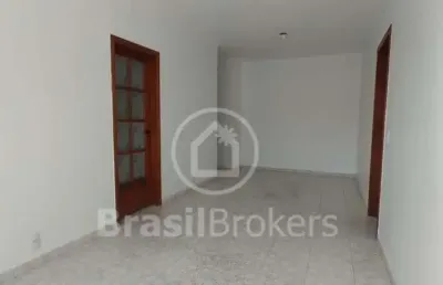 Apartamento vazio e pronto para morar perto do fórum de olaria