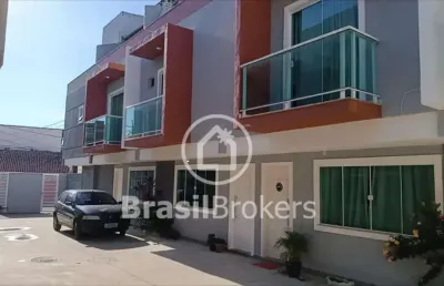 Casa com 2 quartos à venda na Rua Verdi, Marechal Hermes, Rio de Janeiro