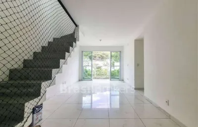 Cobertura duplex com 3 suítes e 2 vagas de garagem!