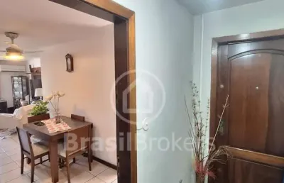 Cobertura com 113m² e 3 quartos com vaga! oportunidade!