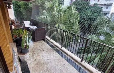 Apartamento 3 dormitórios mais dependência completa