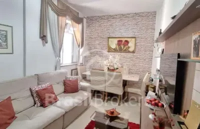Apartamento à venda com 59m² e 2 quartos reformadíssimo em de são cristóvão!