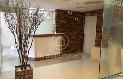 Casa comercial com 4 salas à venda na Avenida Treze de Maio, Centro, Rio de Janeiro