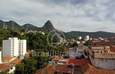 Apartamento 2 dormitórios com dependência de empregada completa