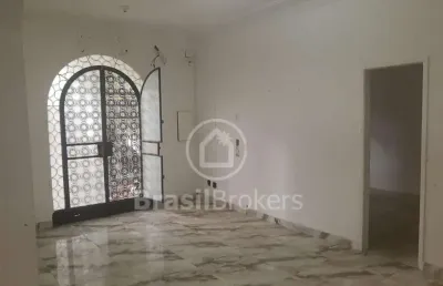 Casa com 9 quartos à venda na Rua Caruaru, Grajaú, Rio de Janeiro