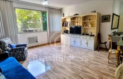Apartamento de 3 quartos (2 suíte) com 120 m² todo reformado a 1 minuto do metrô.