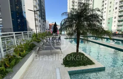 Apartamento com dois quartos e infraestrutura total no santo cristo