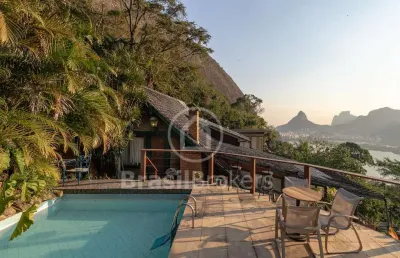 Casa à venda com 280,00m² e 3 suítes em lagoa, rio de janeiro - rj