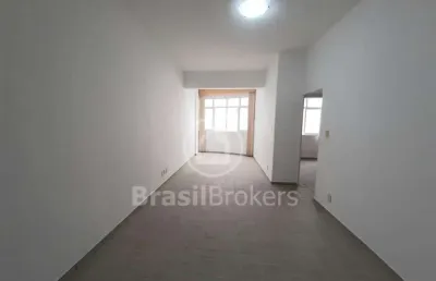 Apartamento à venda com 94,00m² e 3 quartos em laranjeiras, rio de janeiro - rj