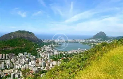 Casa à venda com 400,00m² e 6 quartos em lagoa, rio de janeiro - rj