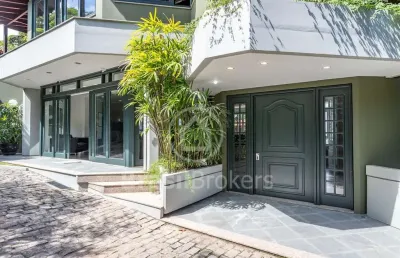 Casa à venda em laranjeiras com  1330 m² com piscina