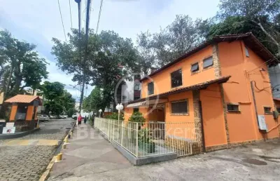 More em um lar completo na taquara com segurança e lazer!