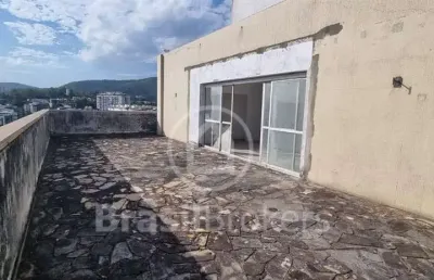 Cobertura à venda com 366,00m² e 4 quartos em freguesia (jacarepaguá), rio de janeiro - rj