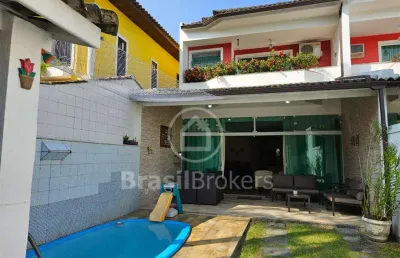 Casa sofisticada no condomínio nova barra 4 quartos (2 suítes)