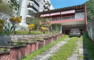 Casa à venda com 477,00m² e 4 quartos em freguesia (jacarepaguá), rio de janeiro - rj