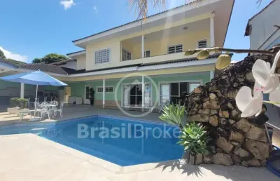 Casa de vila à venda com 600,00m² e 5 quartos em jacarepaguá, rio de janeiro - rj