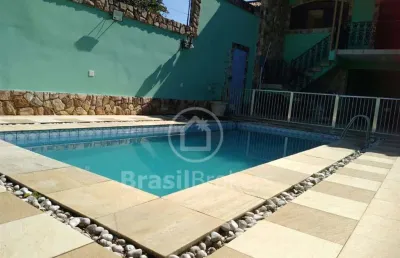 Casa à venda com 490,00m² e 3 quartos em pechincha, rio de janeiro - rj