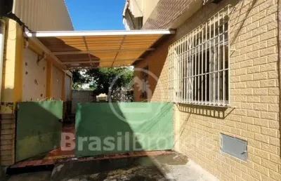 Apartamento à venda com 72,00m² e 2 quartos em praça seca, rio de janeiro - rj