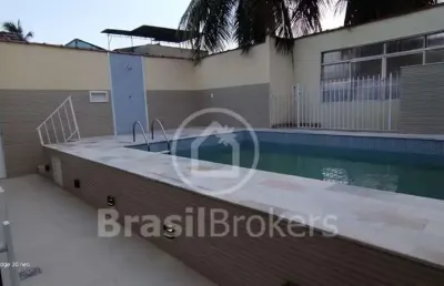 Duas casas à venda independentes com 225,00m² e 6 quartos em realengo, rio de janeiro - rj