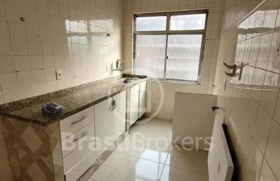 Apartamento com 2 quartos à venda na Rua Oswaldo Lussac, Taquara, Rio de Janeiro