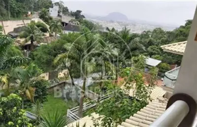 Casa à venda com 236,00m² e 5 quartos em freguesia (jacarepaguá), rio de janeiro - rj