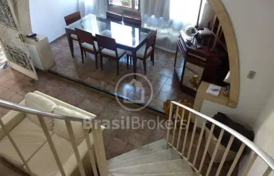 Casa em condomínio fechado com 4 quartos à venda na Rua Barão, Praça Seca, Rio de Janeiro