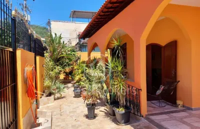 Casa com 4 quartos à venda na Praça Carmésia, Realengo, Rio de Janeiro