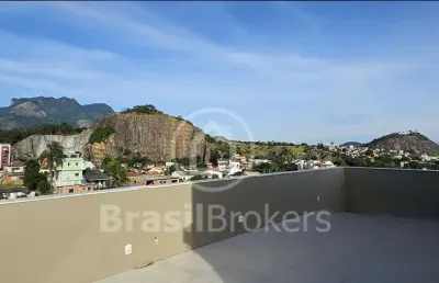 Excelente cobertura duplex com 05 quartos no pechincha.