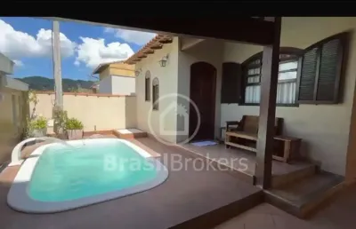 Casa com 3 quartos à venda na Rua Dinamarca, Campo Grande, Rio de Janeiro