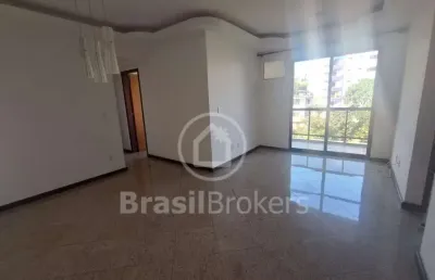 Excelente apartamento com sol da manhã e vista livre