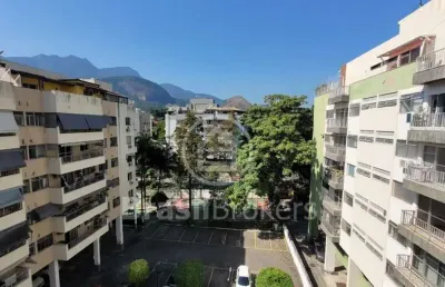 Encontre a cobertura duplex dos seus sonhos no anil