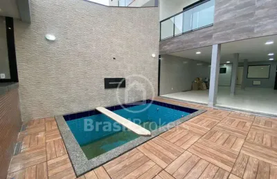 Casa com 4 quartos à venda na Rua Apereia, Jardim Guanabara, Rio de Janeiro