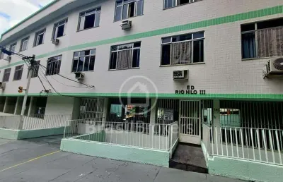 Apartamento vista livre, frente e sol da manhã na rua babaçu, pertinho da praia da bica!,