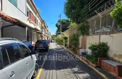 Linda casa triplex na portuguesa ao lado do shopping ilha plaza