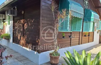 Casa à venda com 04 quartos em freguesia (ilha do governador), rio de janeiro - rj