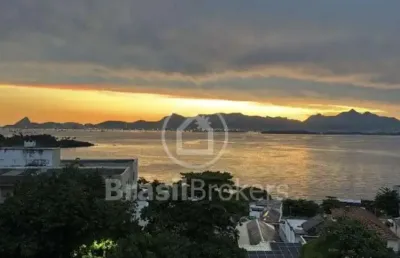 Casa com 4 quartos à venda na Rua Porto Seguro, Jardim Guanabara, Rio de Janeiro