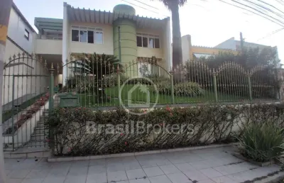 Casa à venda com 259,00m² e 3 quartos em jardim guanabara, rio de janeiro - rj