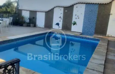 Casa à venda com 480,00m² e 4 quartos em bancários, rio de janeiro - rj