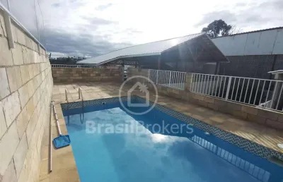 Casa à venda com 472,00m² e 4 quartos em jardim guanabara, rio de janeiro - rj